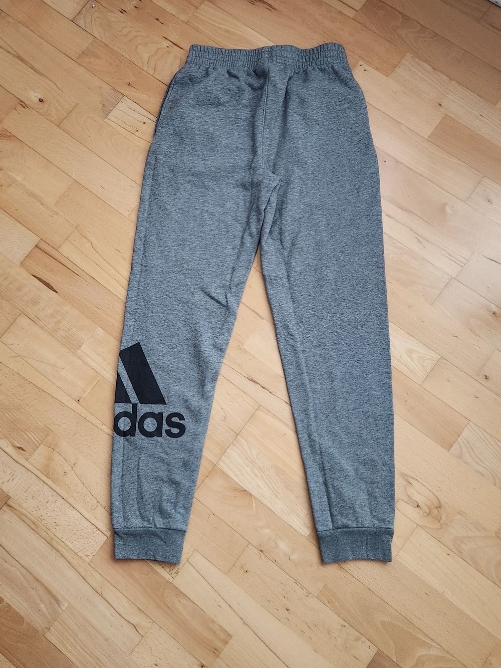 Adidas Kids'/Boys' Grey Logo Jogger Sweatpants W/ Pockets, Large (10/12) - Picture 8 of 9